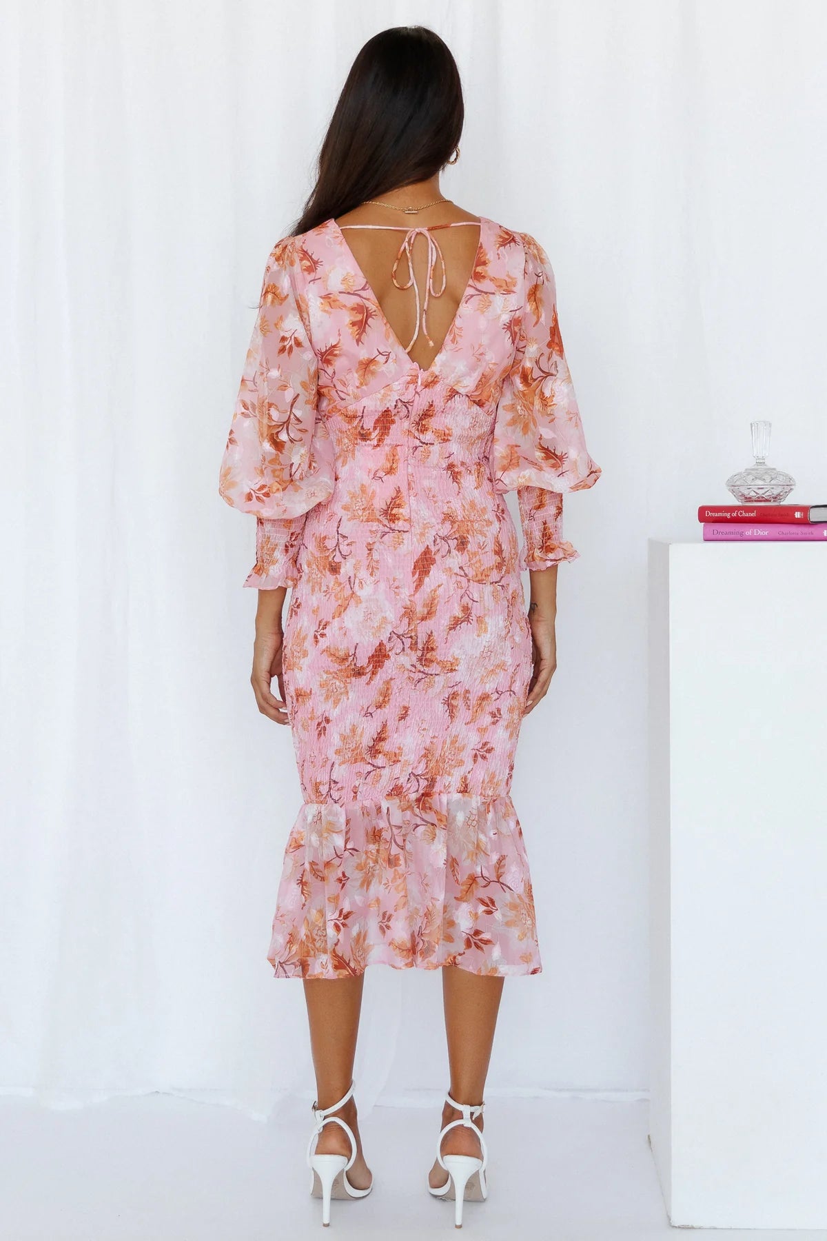 Linneas Blomsterfält Midi Dress